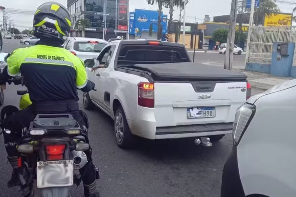 [Homem é preso em flagrante suspeito de atropelar agente de trânsito durante tentativa de fuga ]